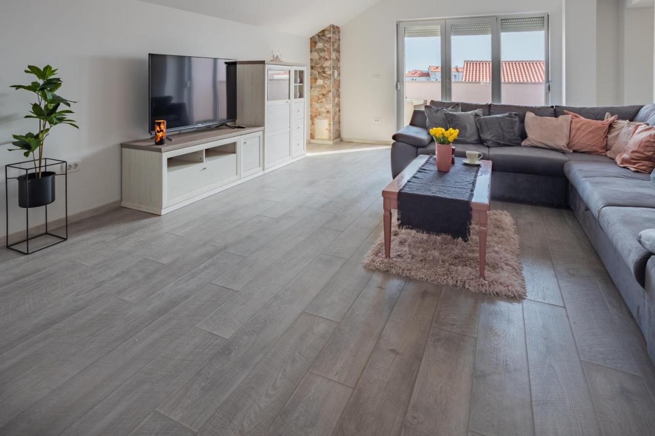 Seaview Apartments Roberta Zadar Extérieur photo